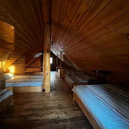 Koplimadise Palkmaja