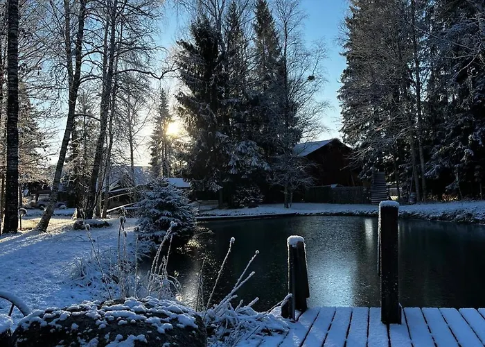 Koplimadise Palkmaja *