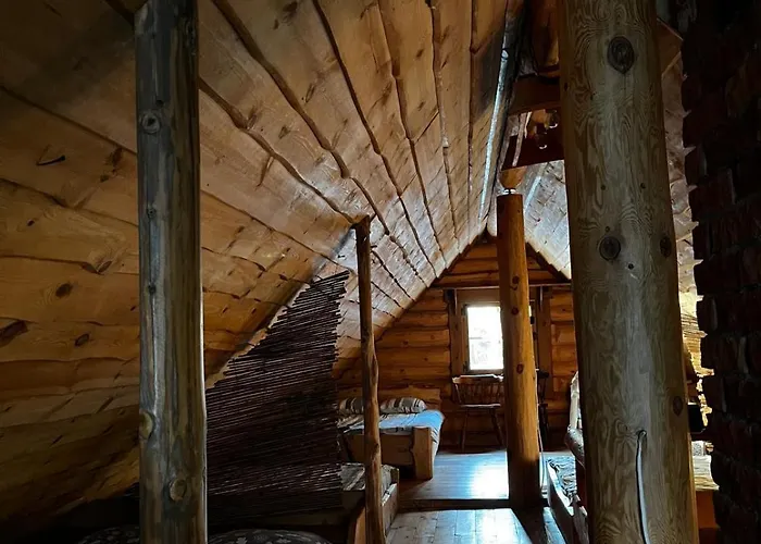 Koplimadise Palkmaja Maeru