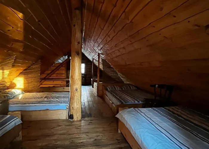 Koplimadise Palkmaja